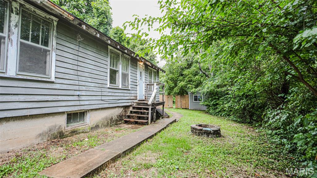 302 N Walnut Street Property Photo 17