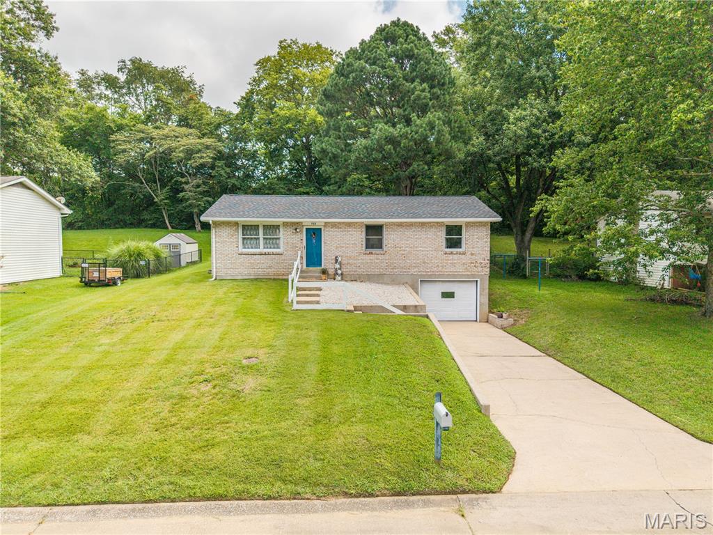 908 Odus Drive Property Photo 1