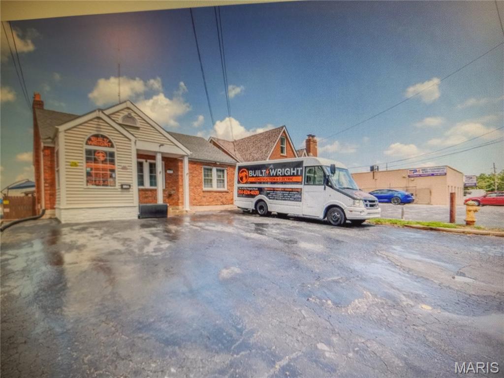 2025 Lemay Ferry Road Property Photo 1