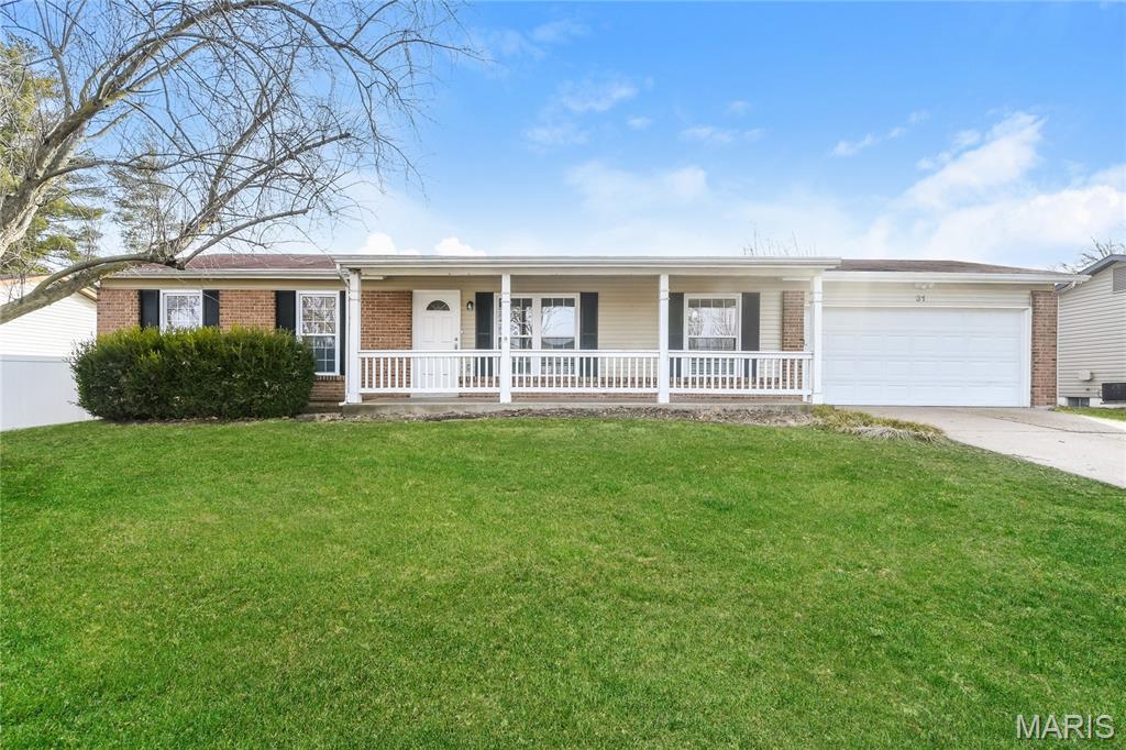 31 Four Winds Drive Property Photo 1