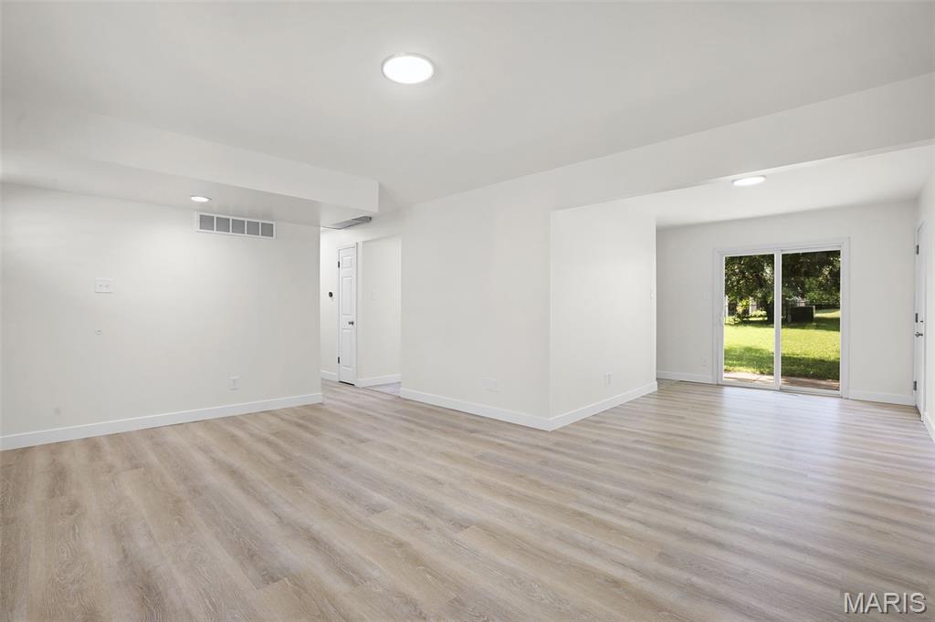 1210 Dorne Drive Property Photo 7