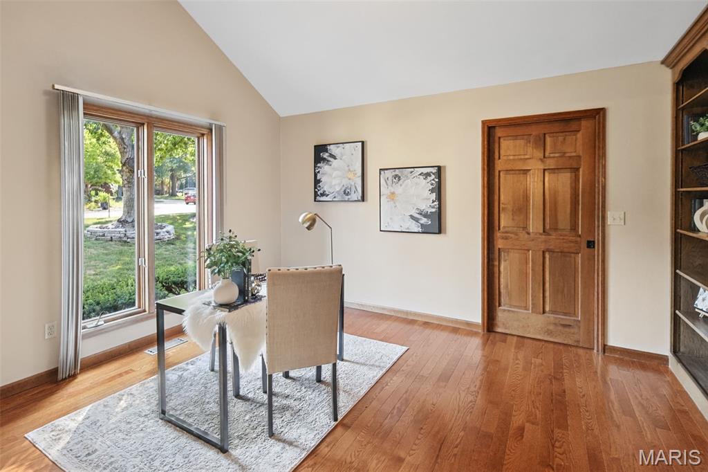 5 Cherie Court Property Photo 9