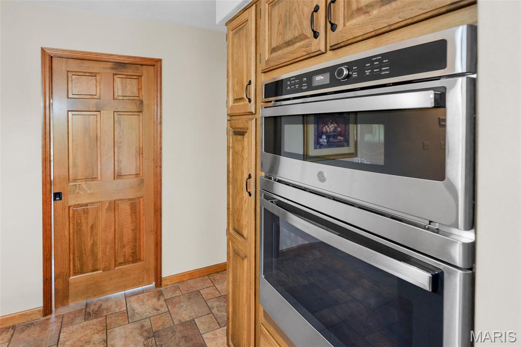 5 Cherie Court Property Photo 16