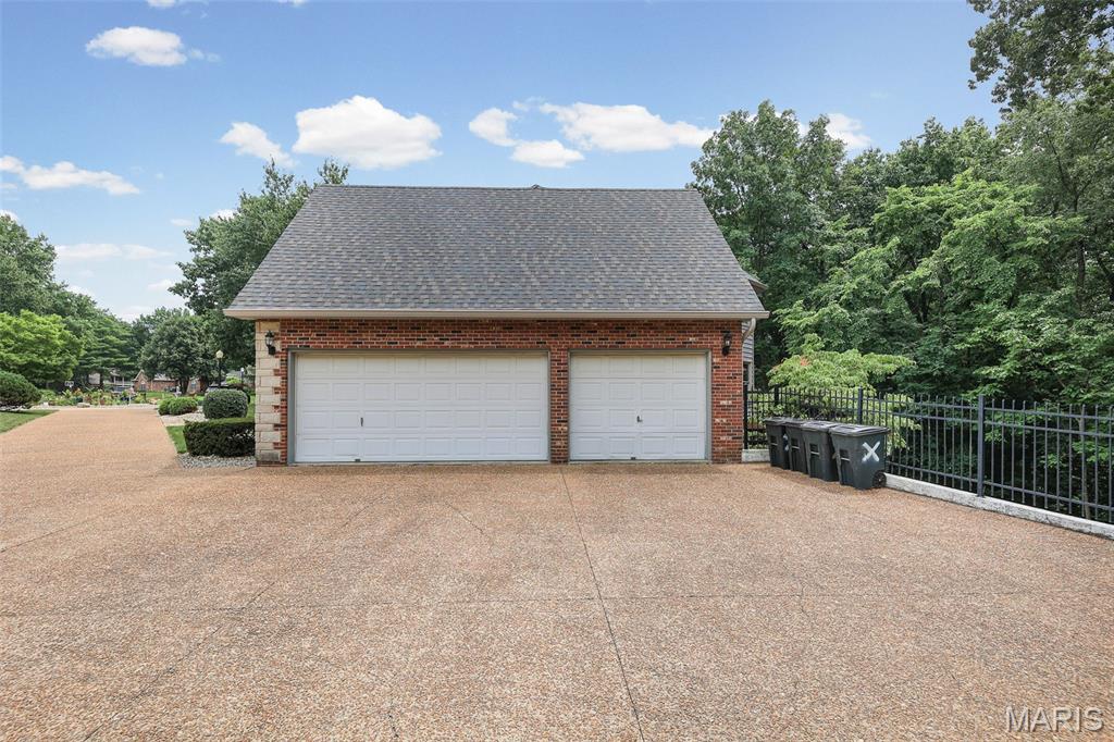 5 Cherie Court Property Photo 67