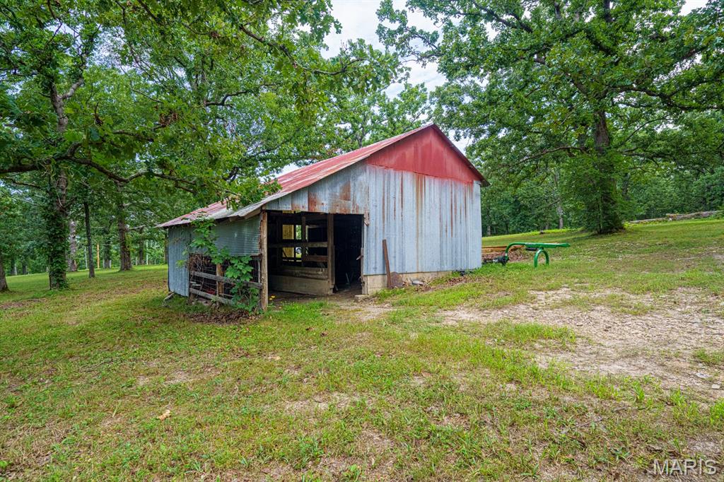 18618 S Us Highway 63 Property Photo 11