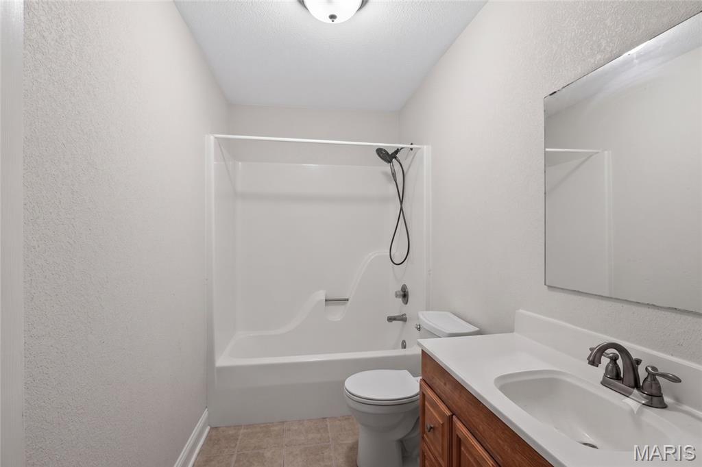 904 Sheridan Lane Property Photo 15