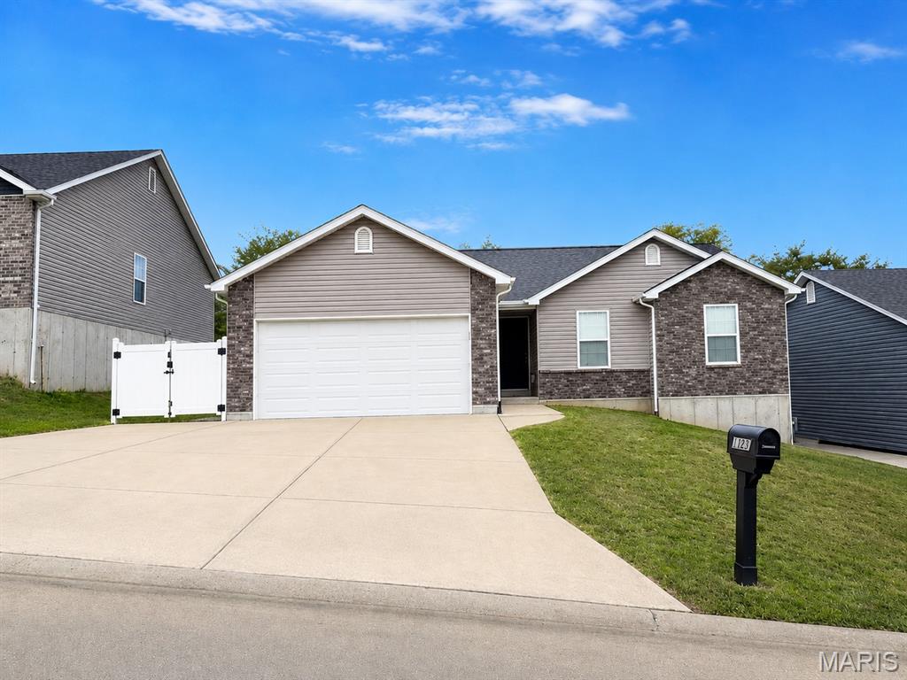 1387 Durham Drive