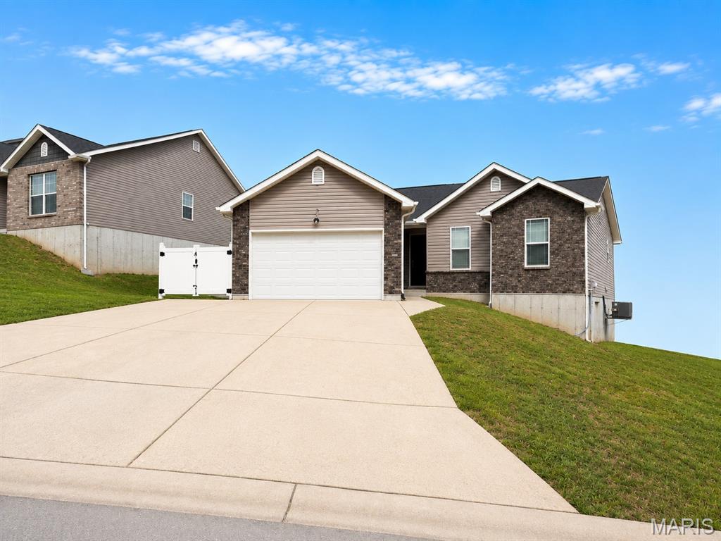 1387 Durham Drive Property Photo 3