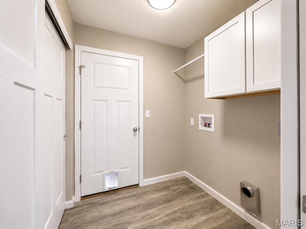 1387 Durham Drive Property Photo 9