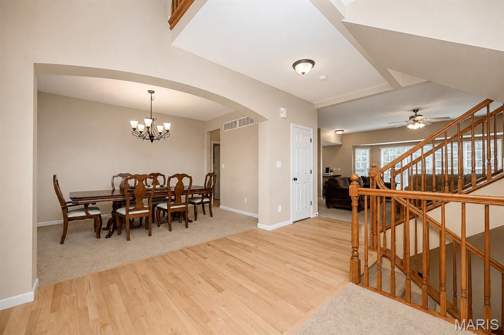 1048 Pierpoint Lane Property Photo 12