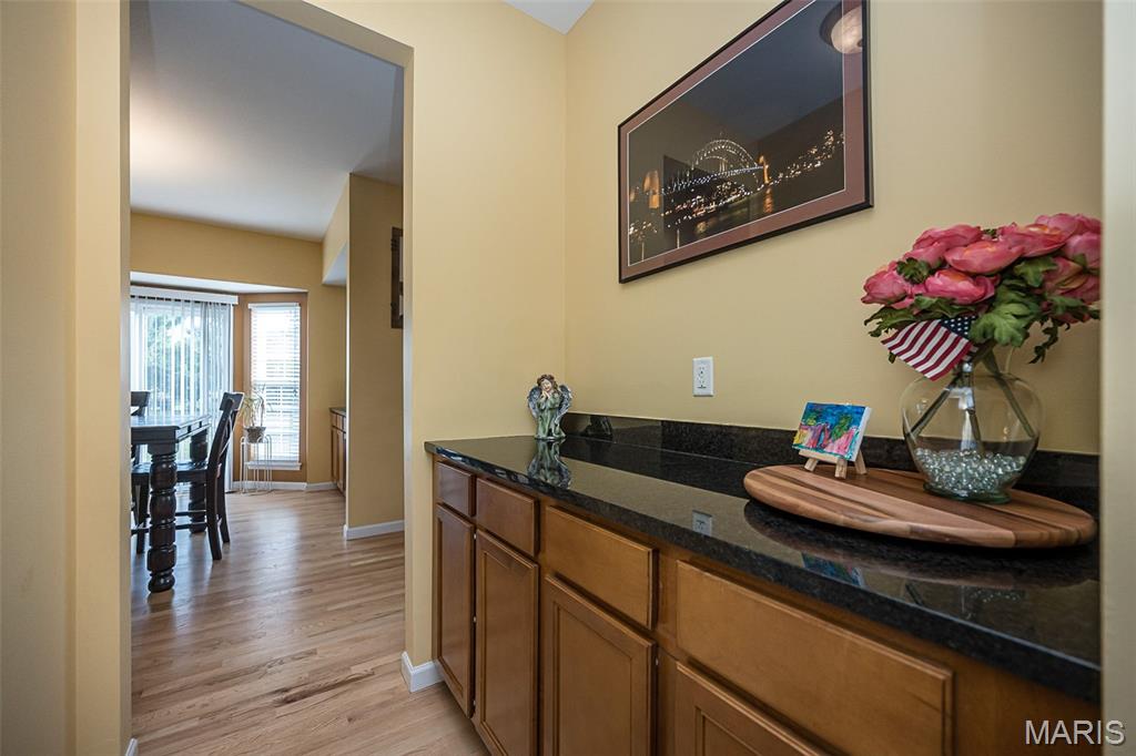 1048 Pierpoint Lane Property Photo 20