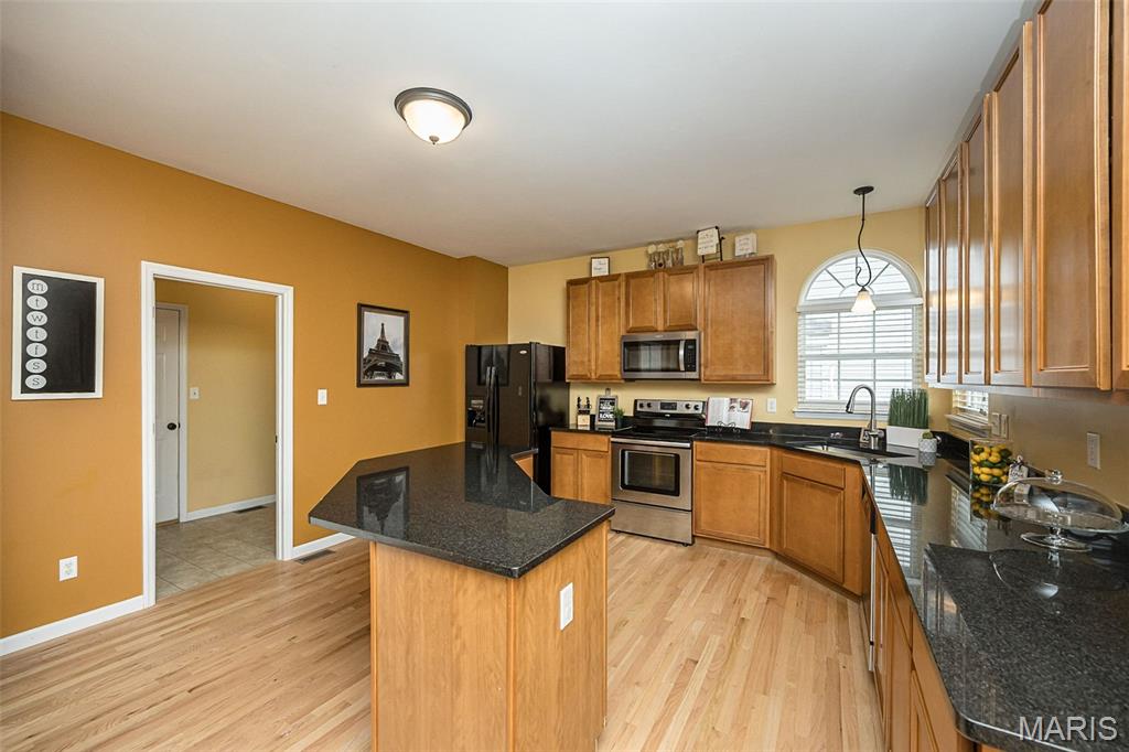 1048 Pierpoint Lane Property Photo 39