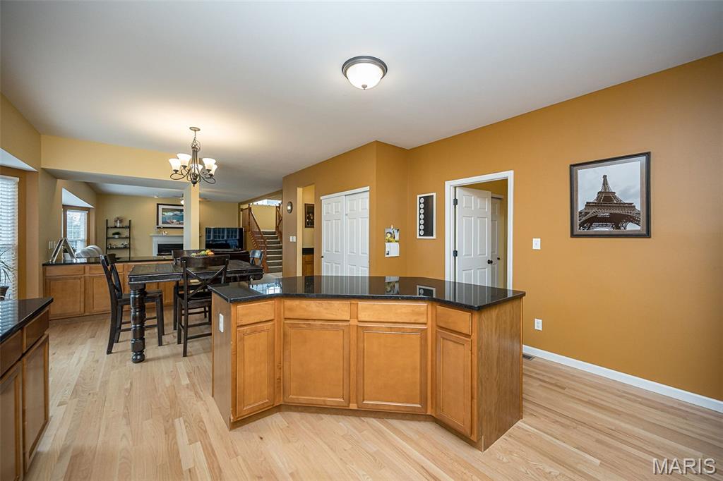 1048 Pierpoint Lane Property Photo 45