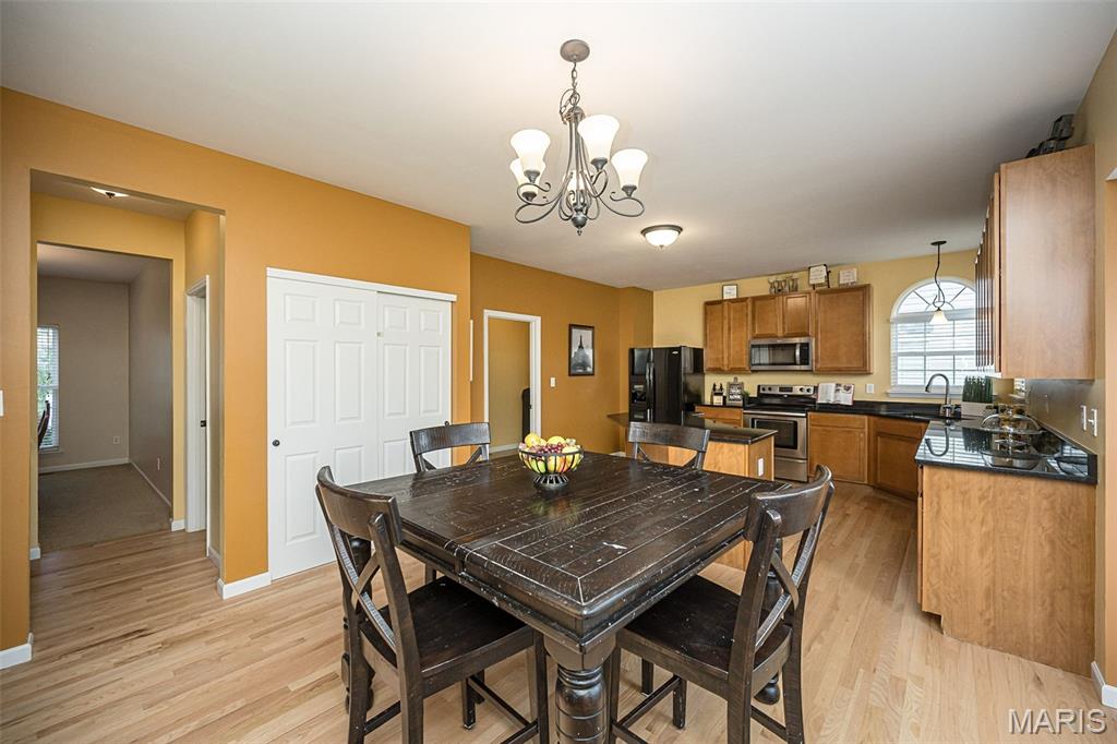 1048 Pierpoint Lane Property Photo 46