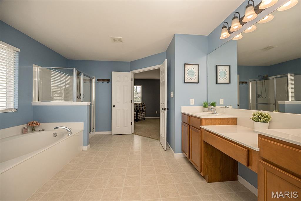 1048 Pierpoint Lane Property Photo 55