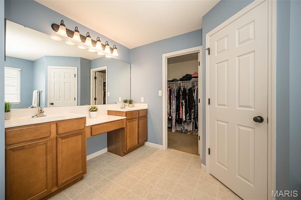 1048 Pierpoint Lane Property Photo 56
