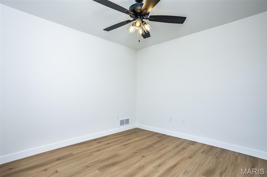 118 Bridgeport Drive Property Photo 21