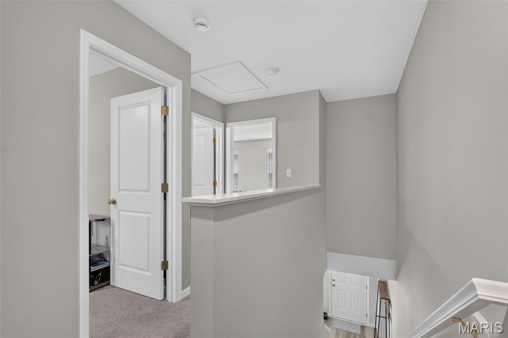 405 Sunset Hollow Drive Property Photo 27