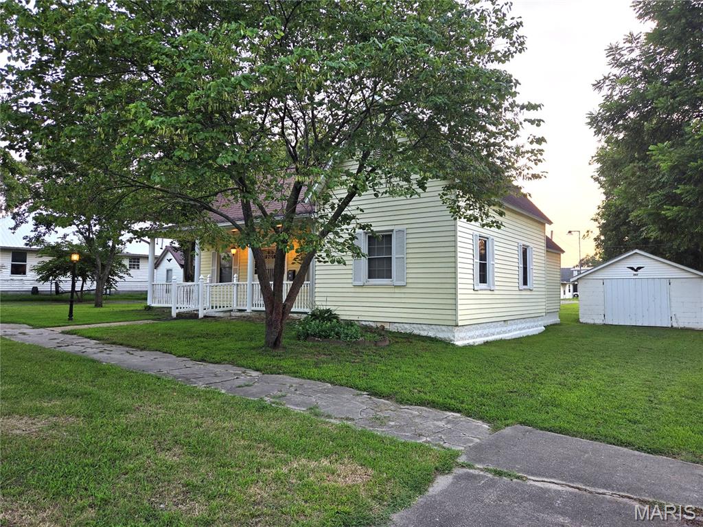207 N Marion Street Property Photo 2