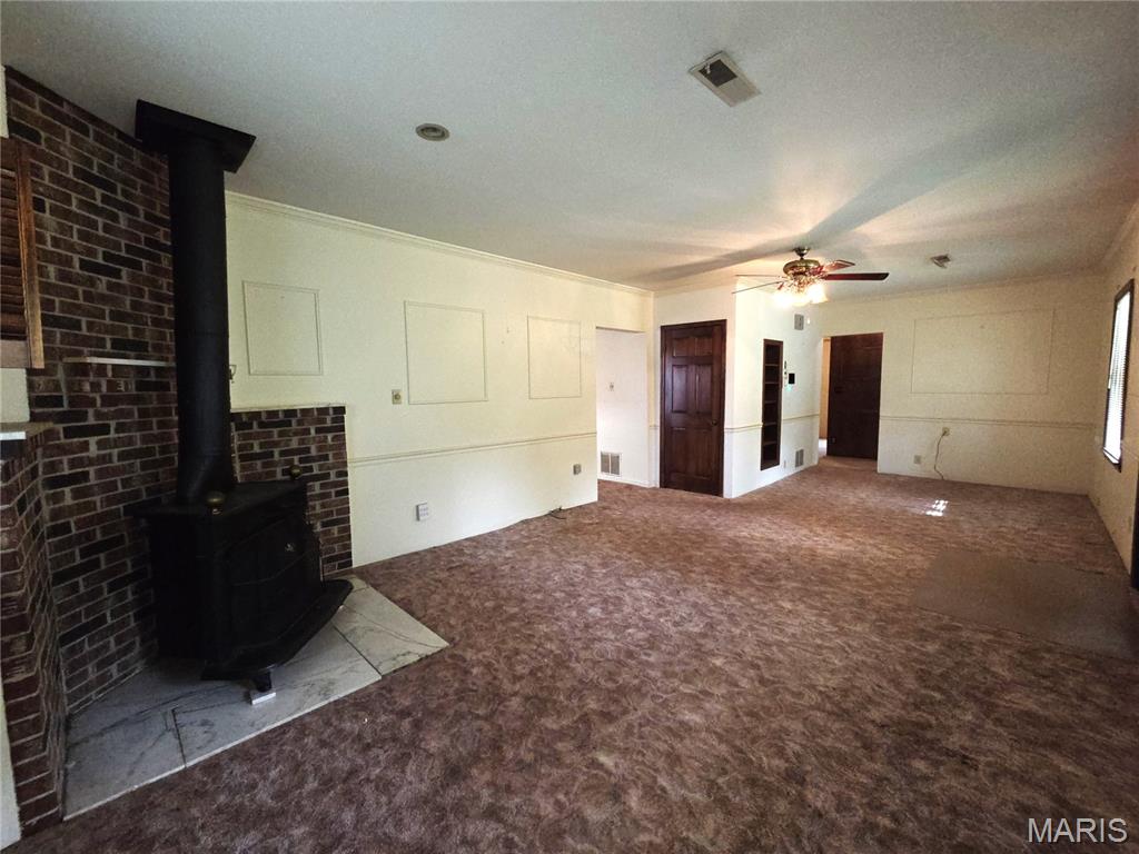 207 N Marion Street Property Photo 8