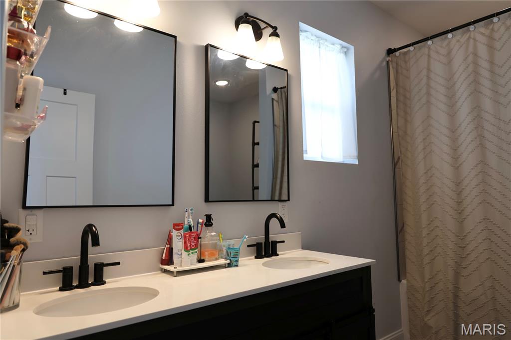 15580 Top Drive Property Photo 32