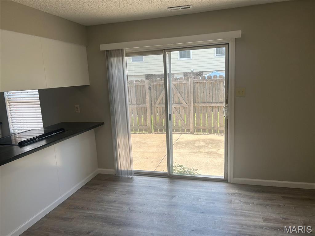 47 Park Charles Boulevard C Property Photo 8