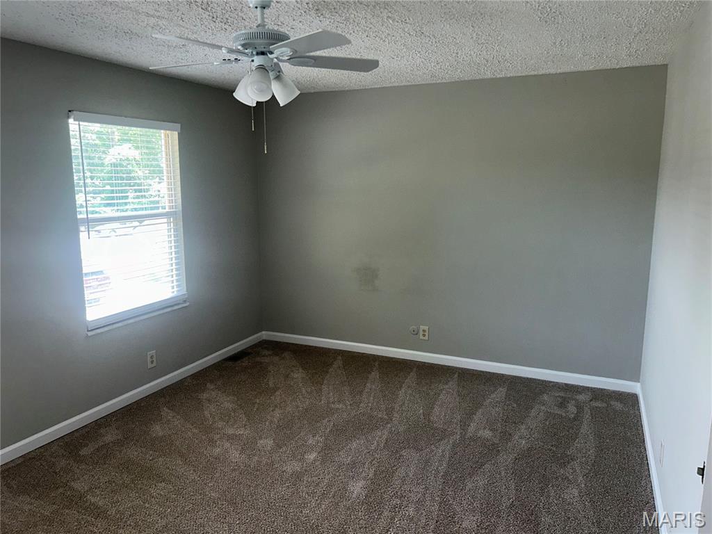 47 Park Charles Boulevard C Property Photo 18