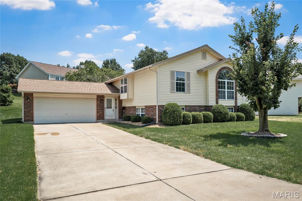 2912 Hameln Drive Property Photo 1