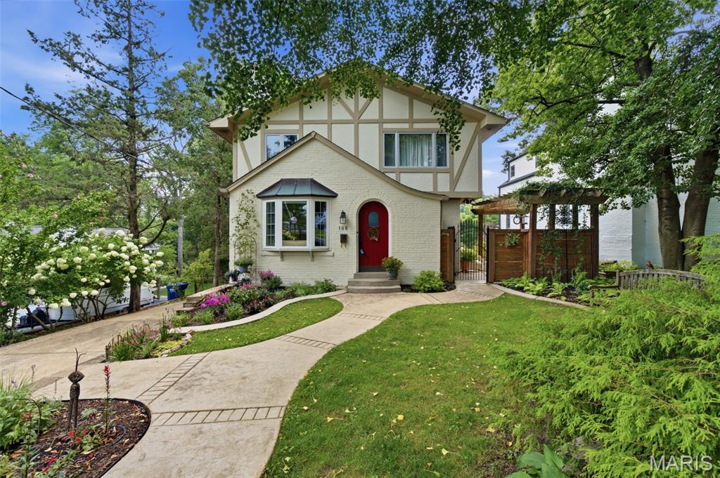 108 S Brent Avenue