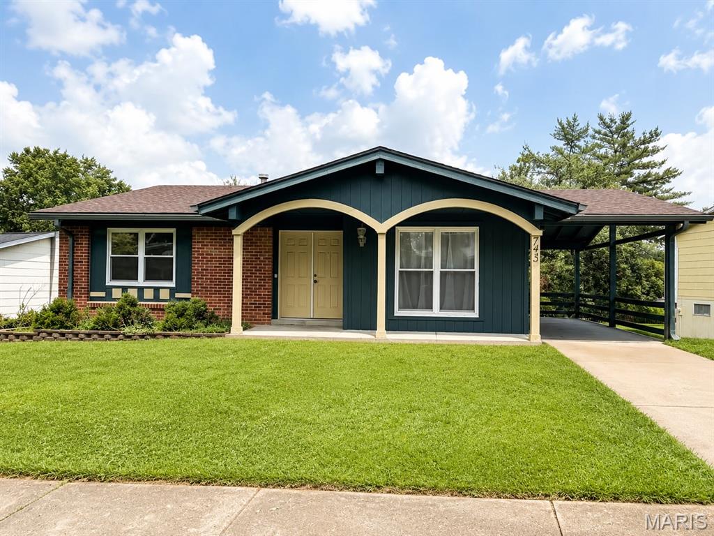 745 Woodrun Drive Property Photo 1