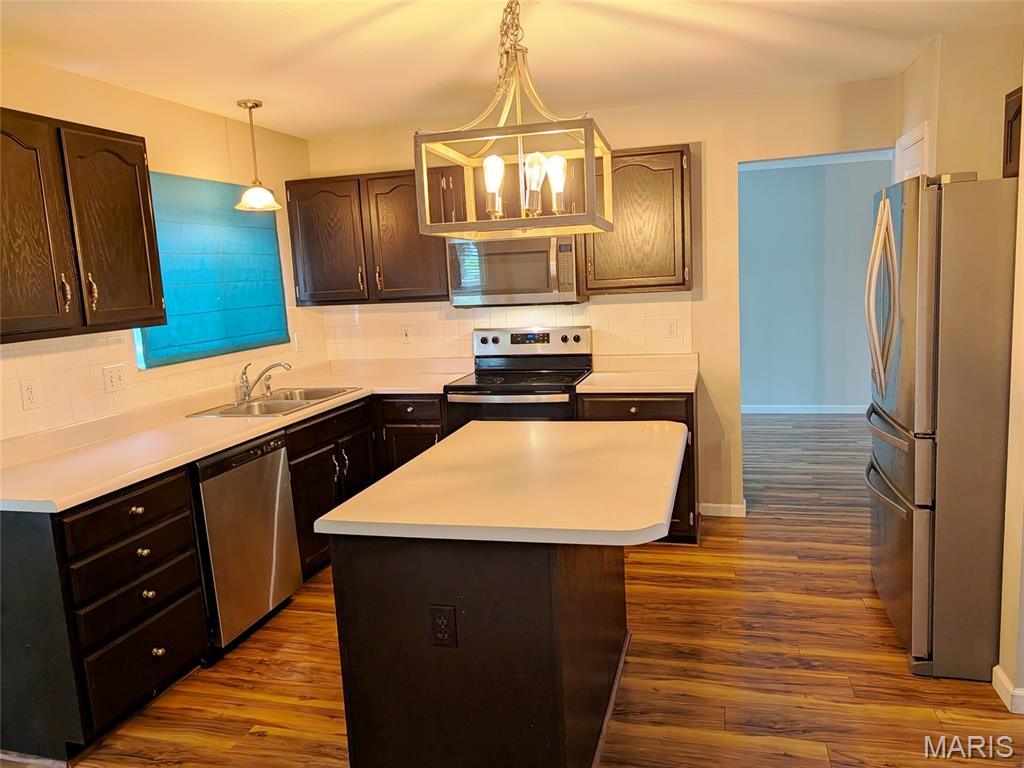 905 Lands End Circle Property Photo 8