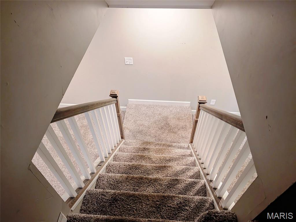 905 Lands End Circle Property Photo 27