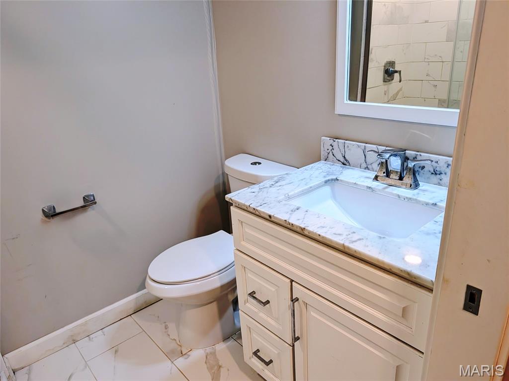 905 Lands End Circle Property Photo 30