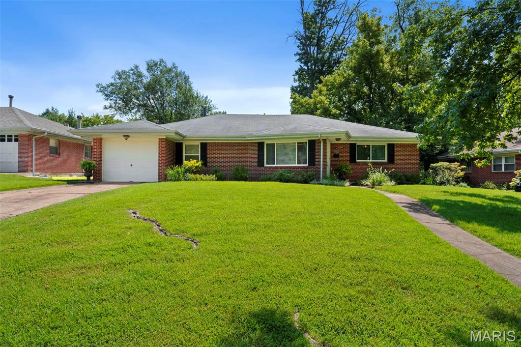 930 Blackberry Place Property Photo 1
