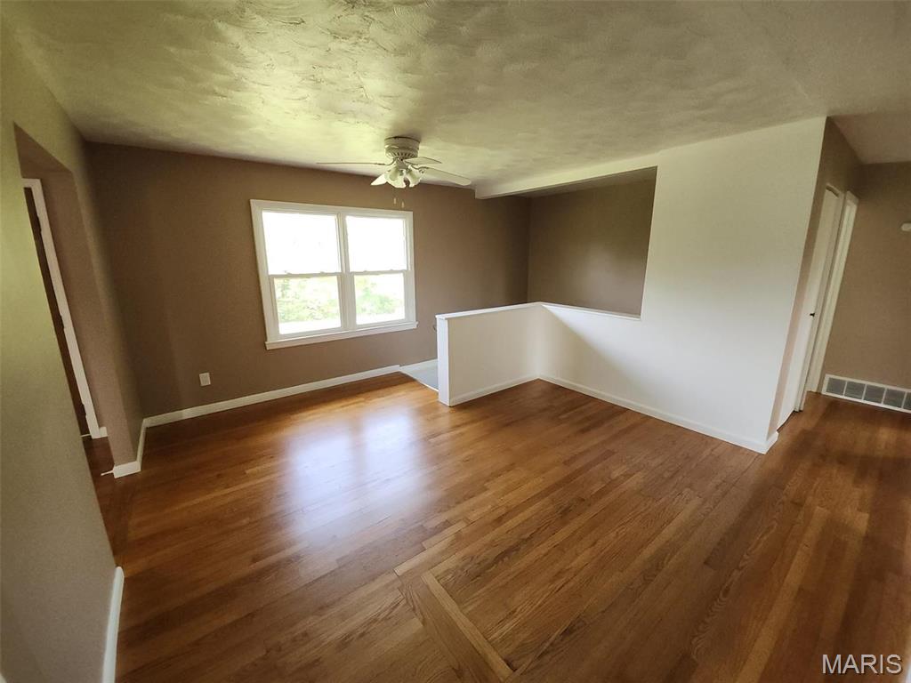 2915 Spring Forest Road Property Photo 5