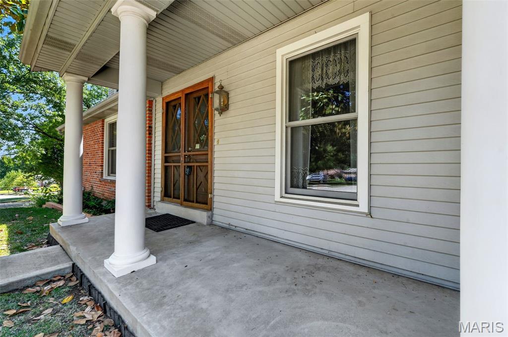804 Dutch Mill Drive Property Photo 4