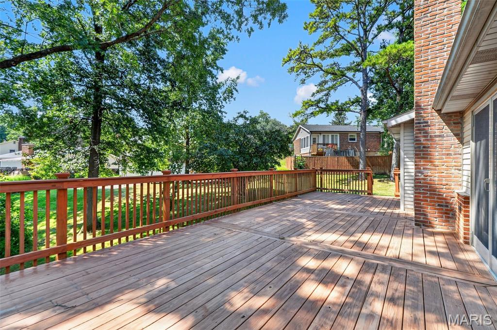 804 Dutch Mill Drive Property Photo 6