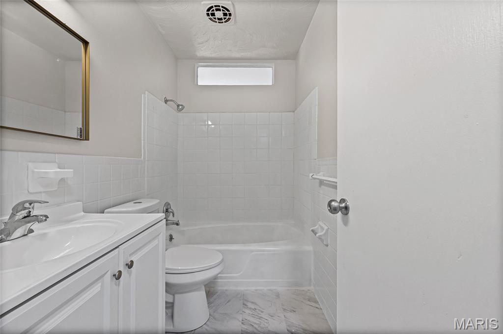 14 Tamma Lane Property Photo 23