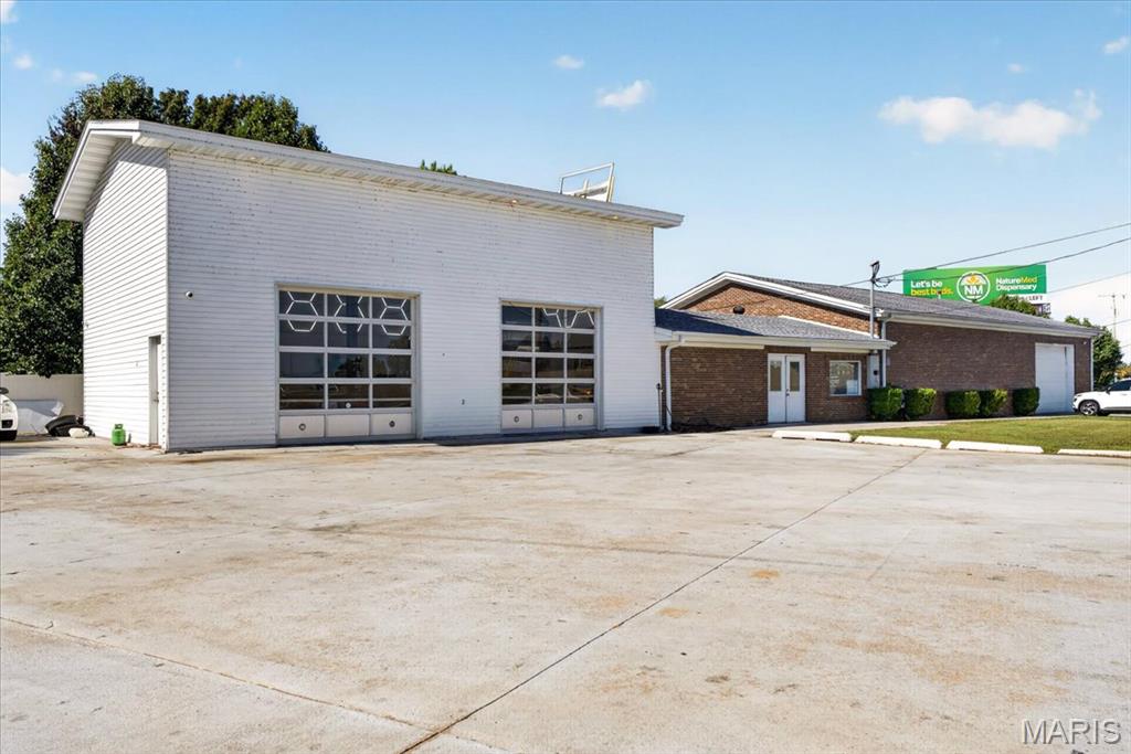 7455 Veterans Memorial Parkway