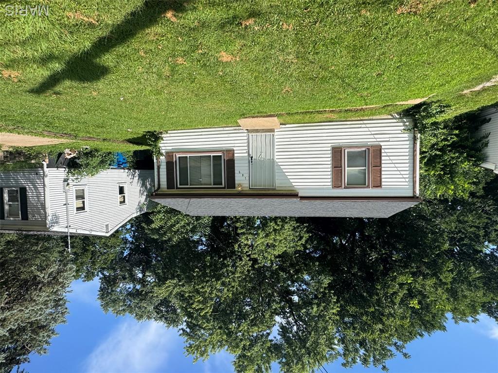 149 Becker Drive Property Photo 1