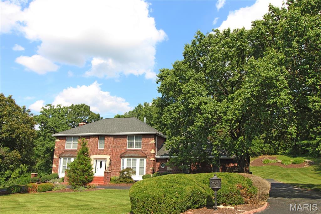 100 Worthington Oaks Drive