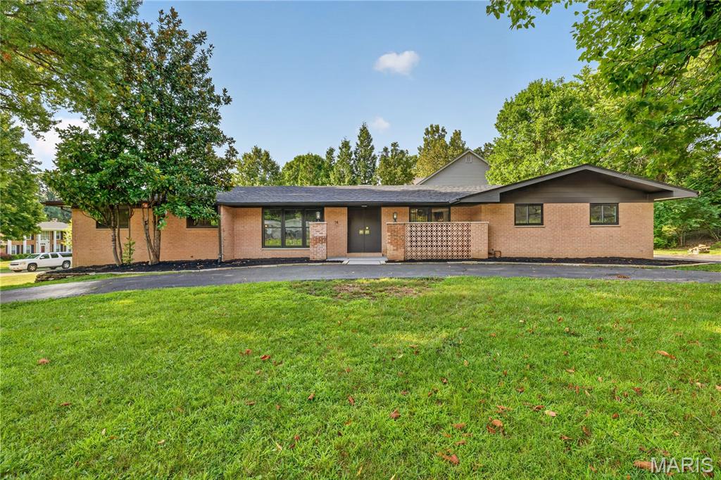 14 Wedgewood Lane Property Photo 1