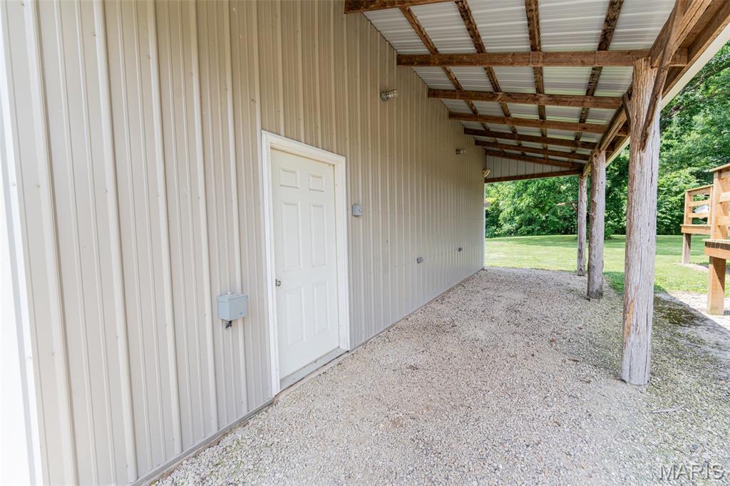 31953 Case Road Property Photo 6