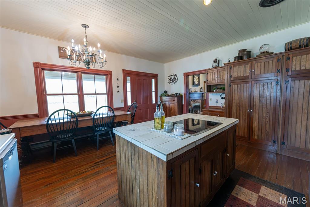 31953 Case Road Property Photo 14