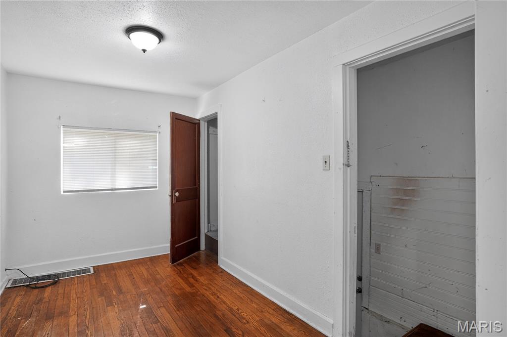 2344 Burns Avenue Property Photo 12