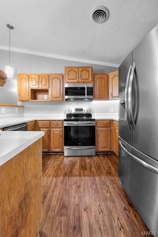 8 Elizabeth Road Property Photo 16
