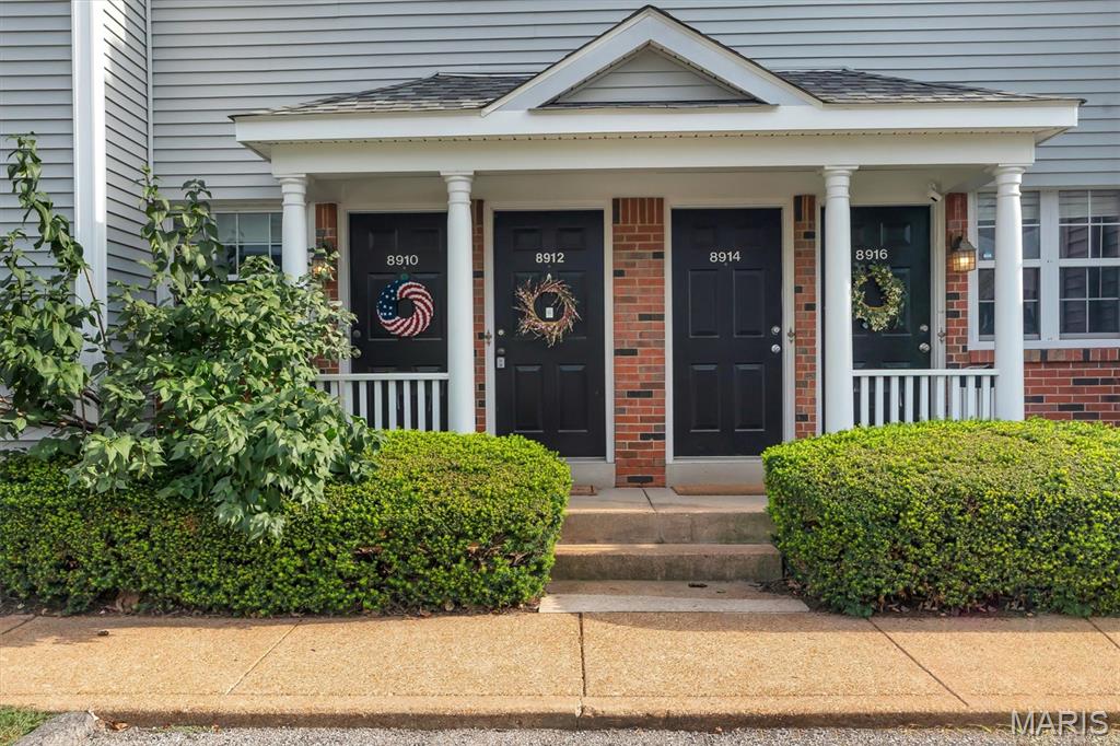 8912 Eager Road Property Photo 1