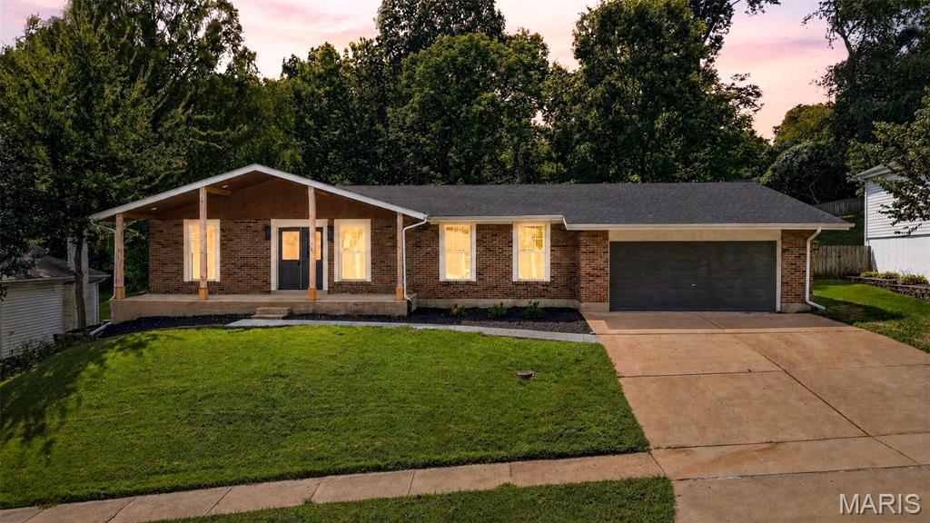 3578 Crowndun Drive Property Photo 1