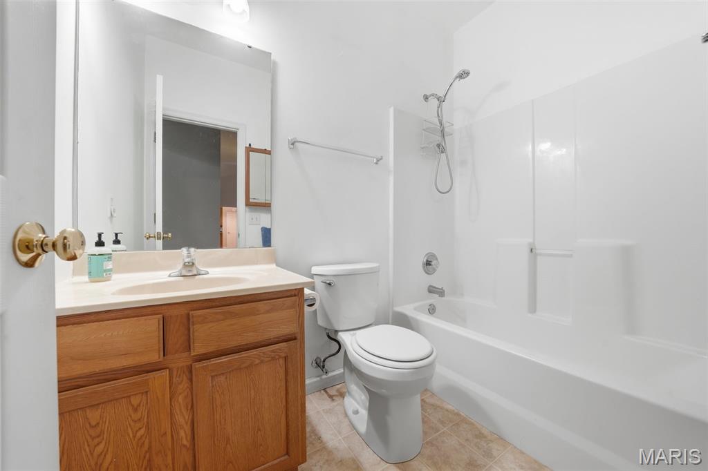 420 Bittersweet Drive Property Photo 23