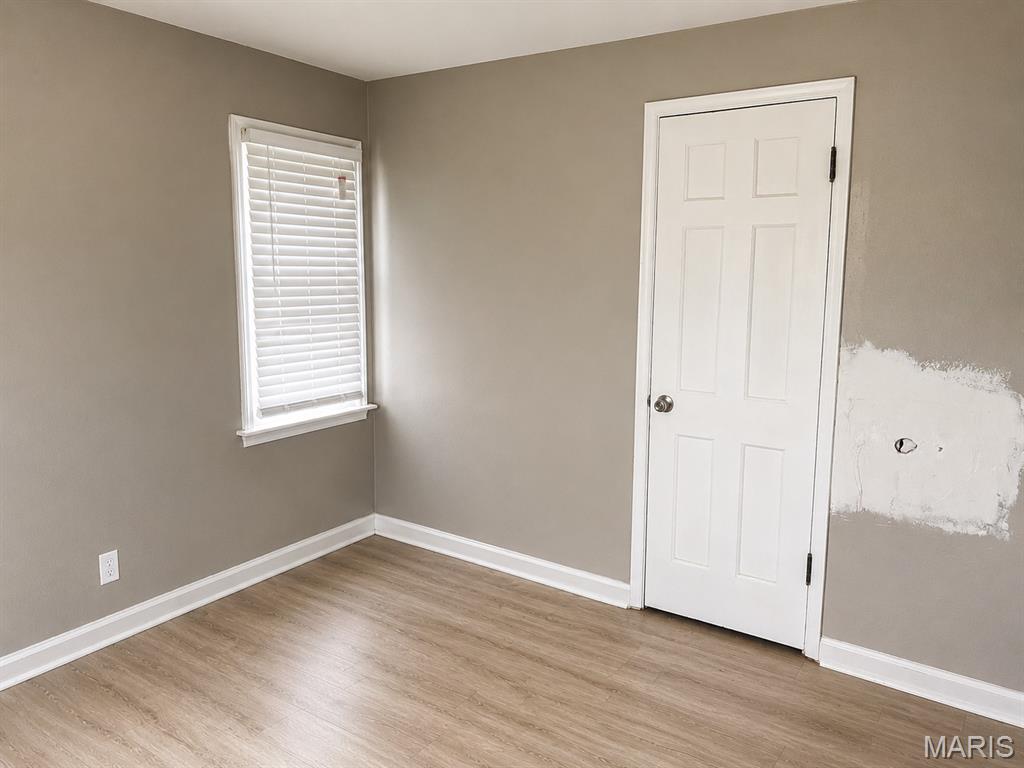 26047076 Property Photo 11